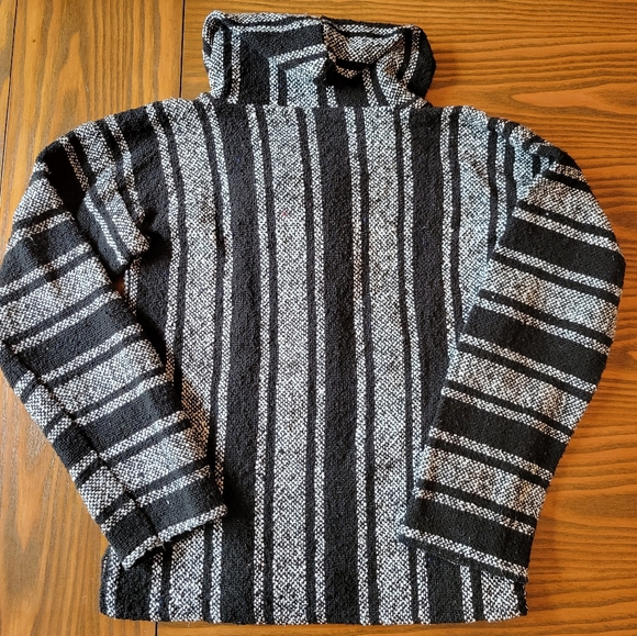 Artesanias Mickey Men's Black Gray Striped Baja Hoodie | Size: M - Picture 7 of 7
